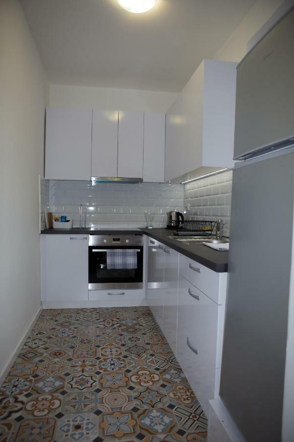 Deluxe Apartments ซาเกร็บ ภายนอก รูปภาพ